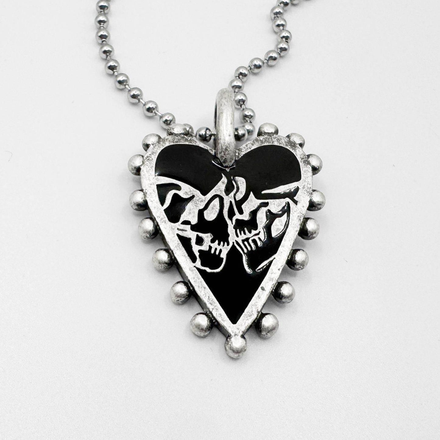 XRAY NECKLACE