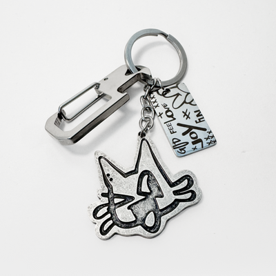 DUALITY KEYCHAIN WITH CARABINER