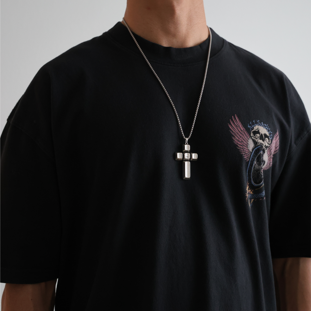 ESC NECKLACE: RAW