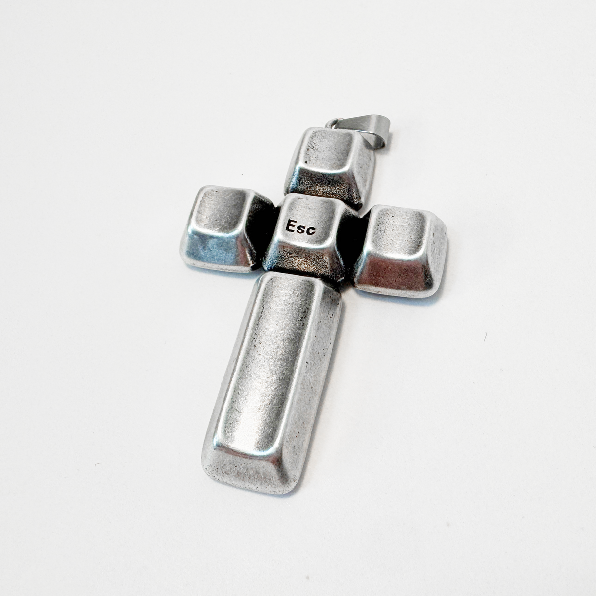 ESC NECKLACE